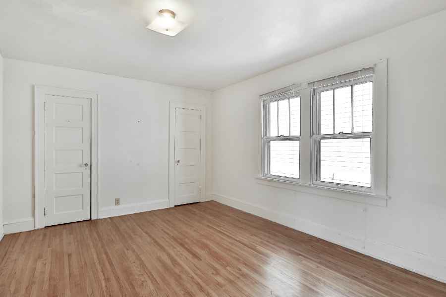 Bed 2 at 1720 Rollins Ave SE, Minneapolis, MN