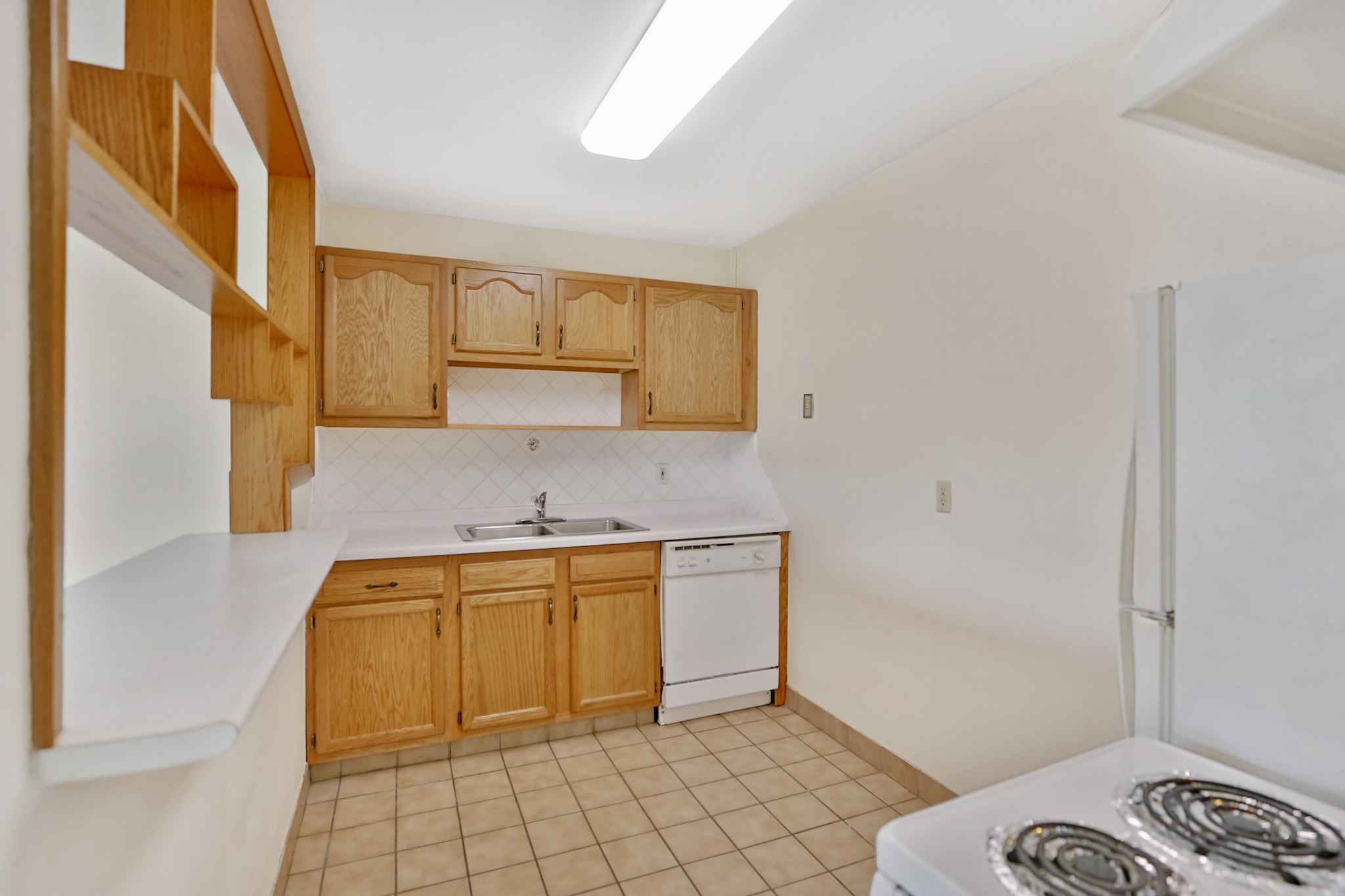 Kitchen at 1100 Como Ave SE, Minneapolis, MN